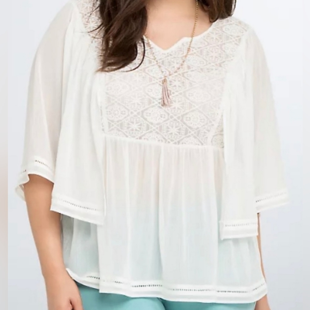 Torrid, NWT, Ivory Chiffon, Lace Inset, Lace Yoke Blouse, Size 2X